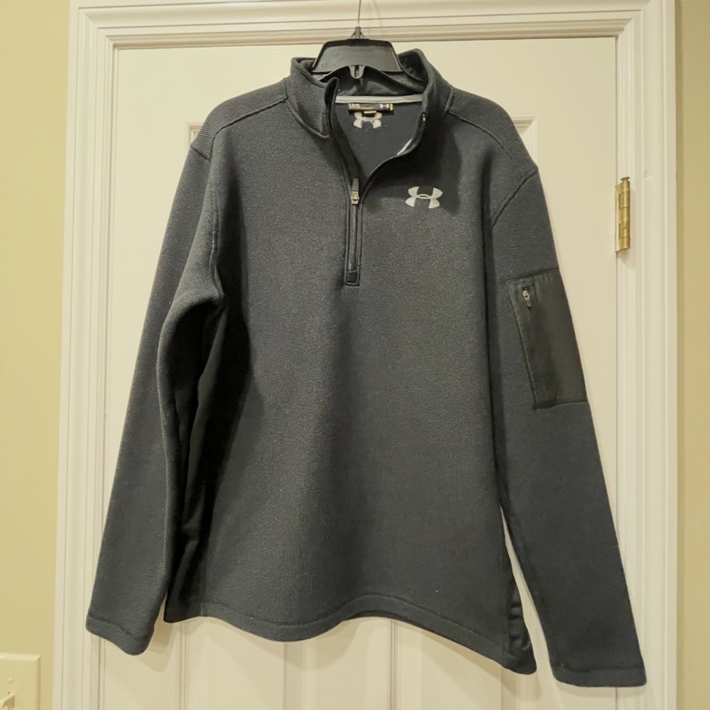 Under Armour Men's UA Expanse Specialist 1/4 Zip, a versatile pullover sweater